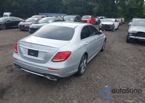 2017 Mercedes-Benz E 300 4Matic из США, поврежденный, VIN WDDZF4KBXHA183107